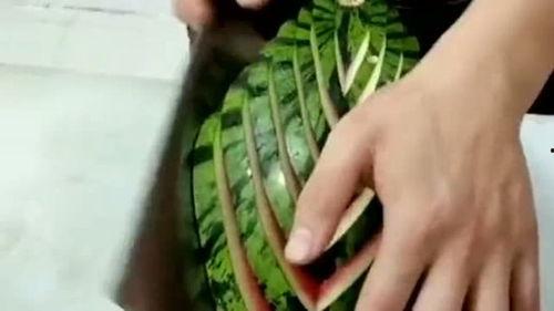 牛人吃瓜小孩视频,一场爆笑的亲子互动盛宴